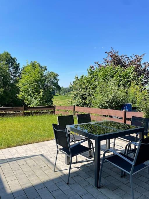 Ferienwohnung Zum Glueck Weißensberg Exterior foto